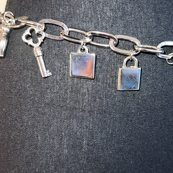 ESCADA Women’s RARE Vintage Silver Charm Chain Link Belt Stamped E Made in Spain - Picture 7 of 16